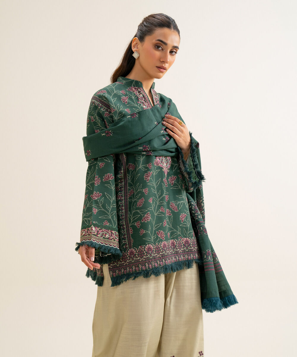 Women's Unstitched Premium Khaddar Embroidered Green 3 Piece Suit