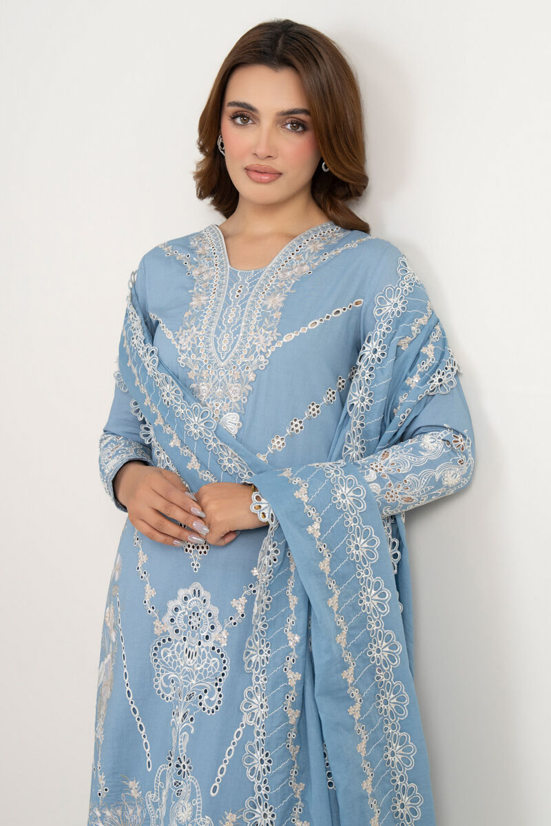 3 Piece - Embroidered Lawn Suit