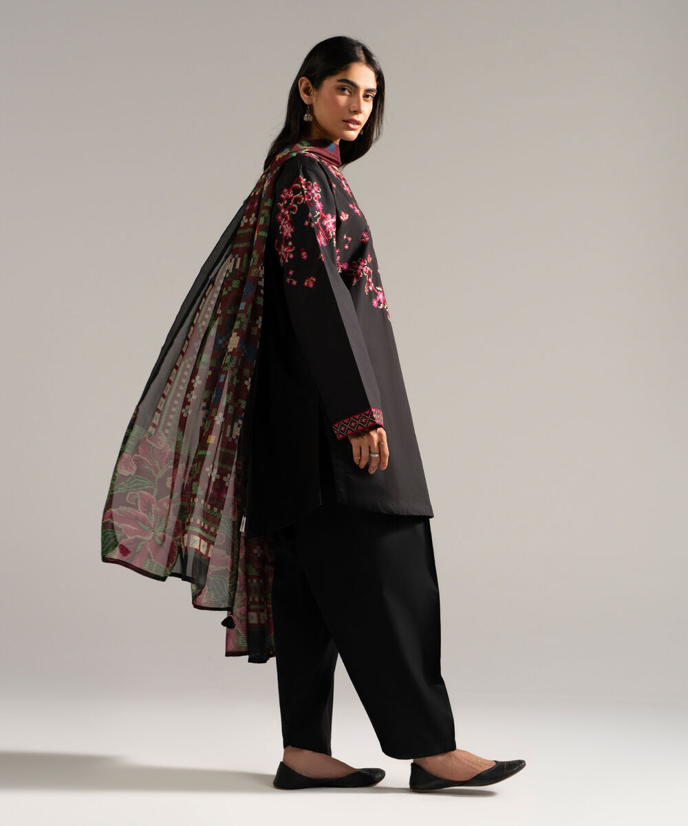 Women's RTW Slub Lawn Embroidered Black 3 Piece Suit