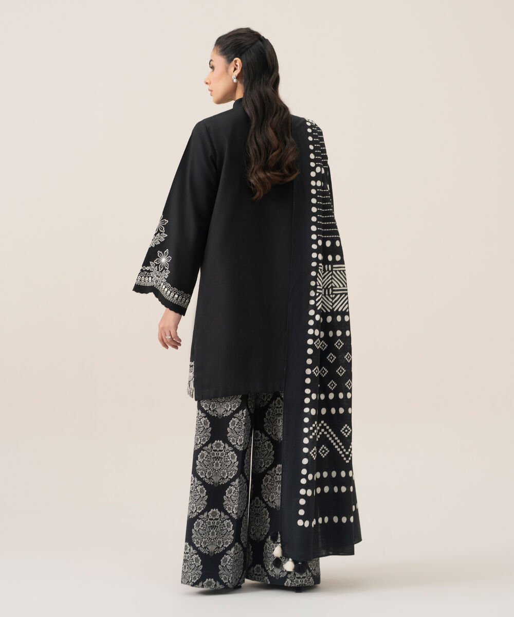 Women's Unstitched Basic Khaddar Embroidered Black 3 Piece Suit