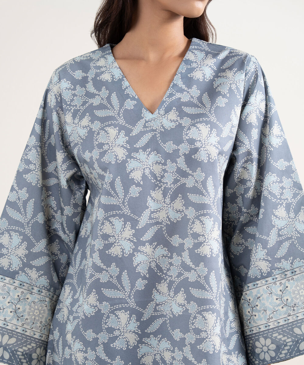 Women's Unstitched Lawn Grey Printed 3 Piece Suit