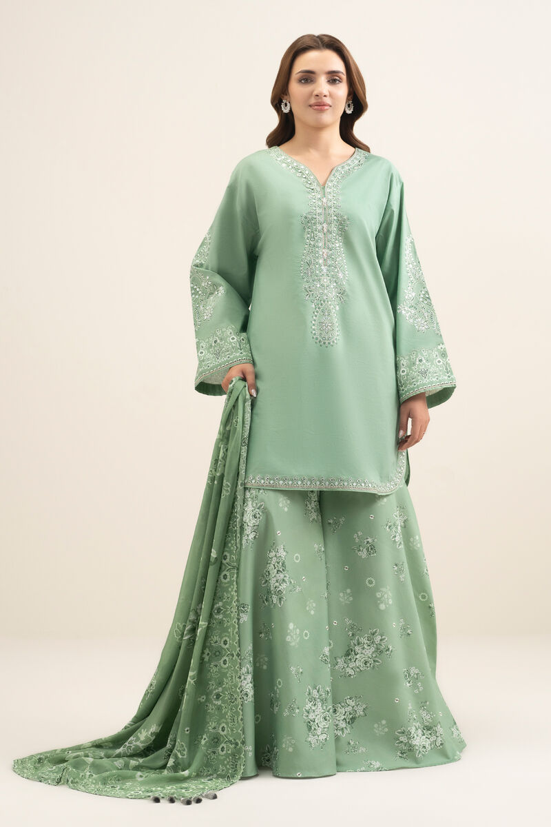 3 Piece - Embroidered Lawn Suit