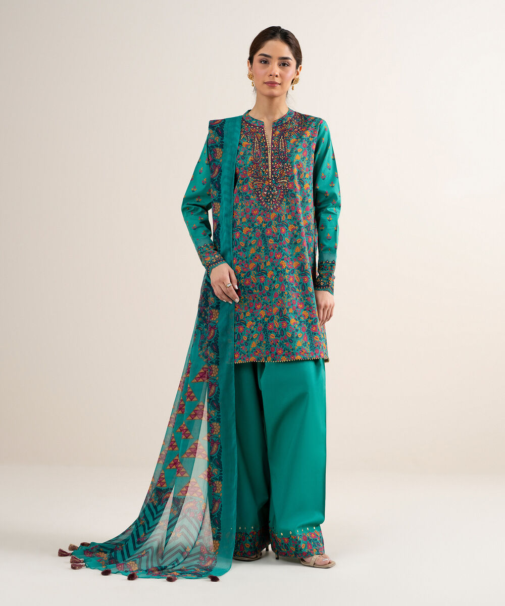 Women's Unstitched Lawn Embroidered Green 3 Piece Suit