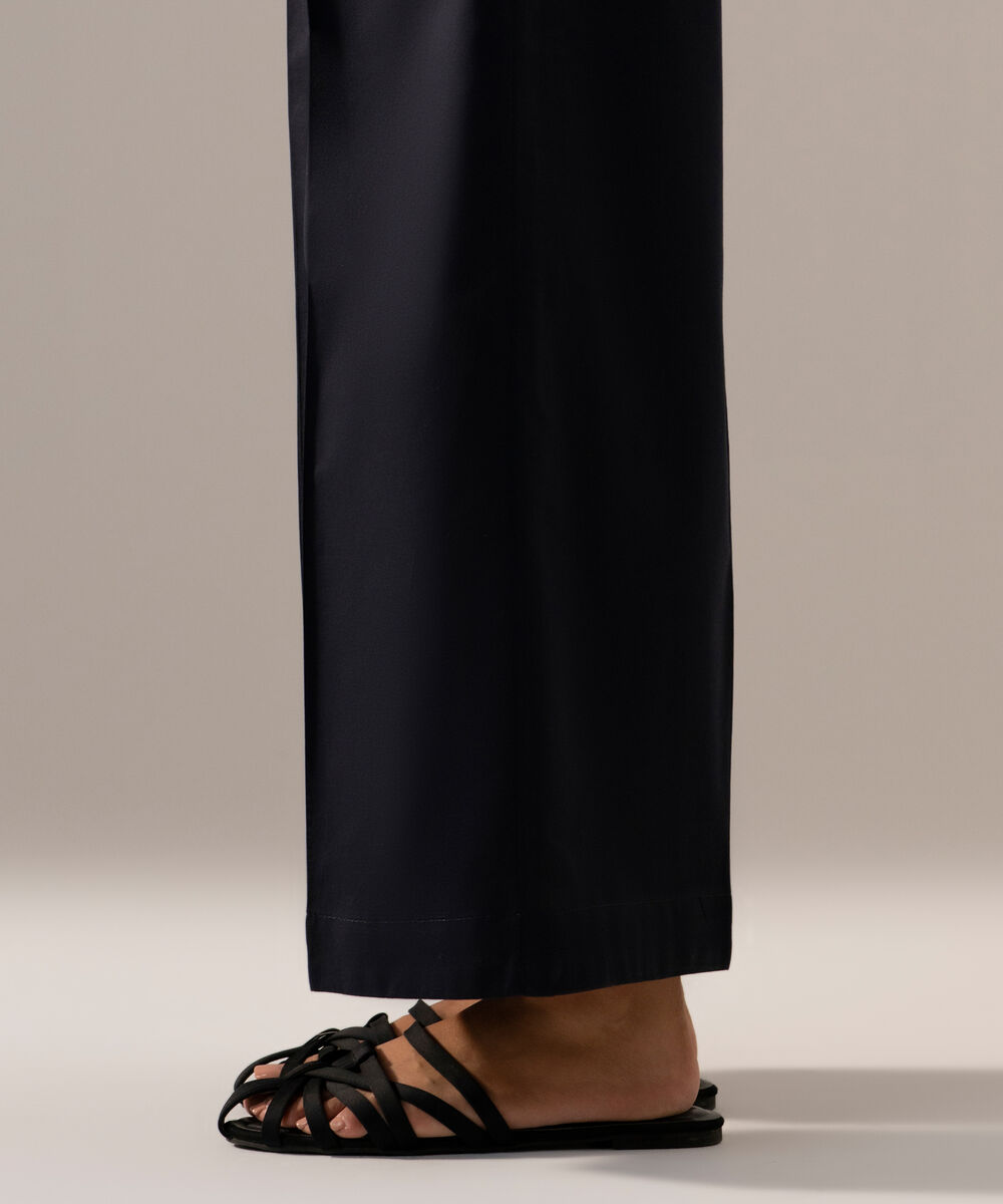 Women's RTW Cambric Solid Black Culotte