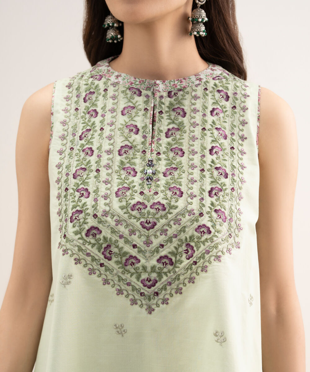 Women's Unstitched Textured Lawn Embroidered Green 3 Piece Suit