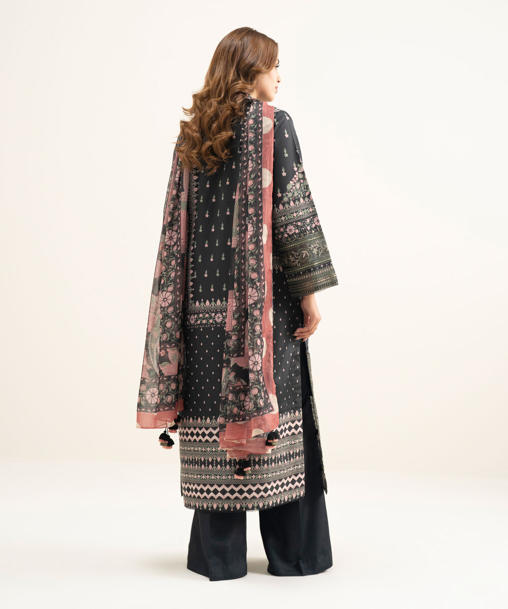 Women's Unstitched Blended Grip Silk Black Embroidered 3 Piece Suit