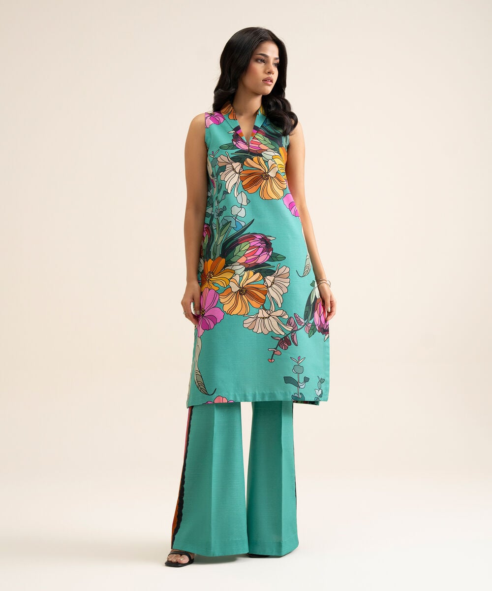 Women's Unstitched Premium Khaddar Printed 2 Piece Suit
