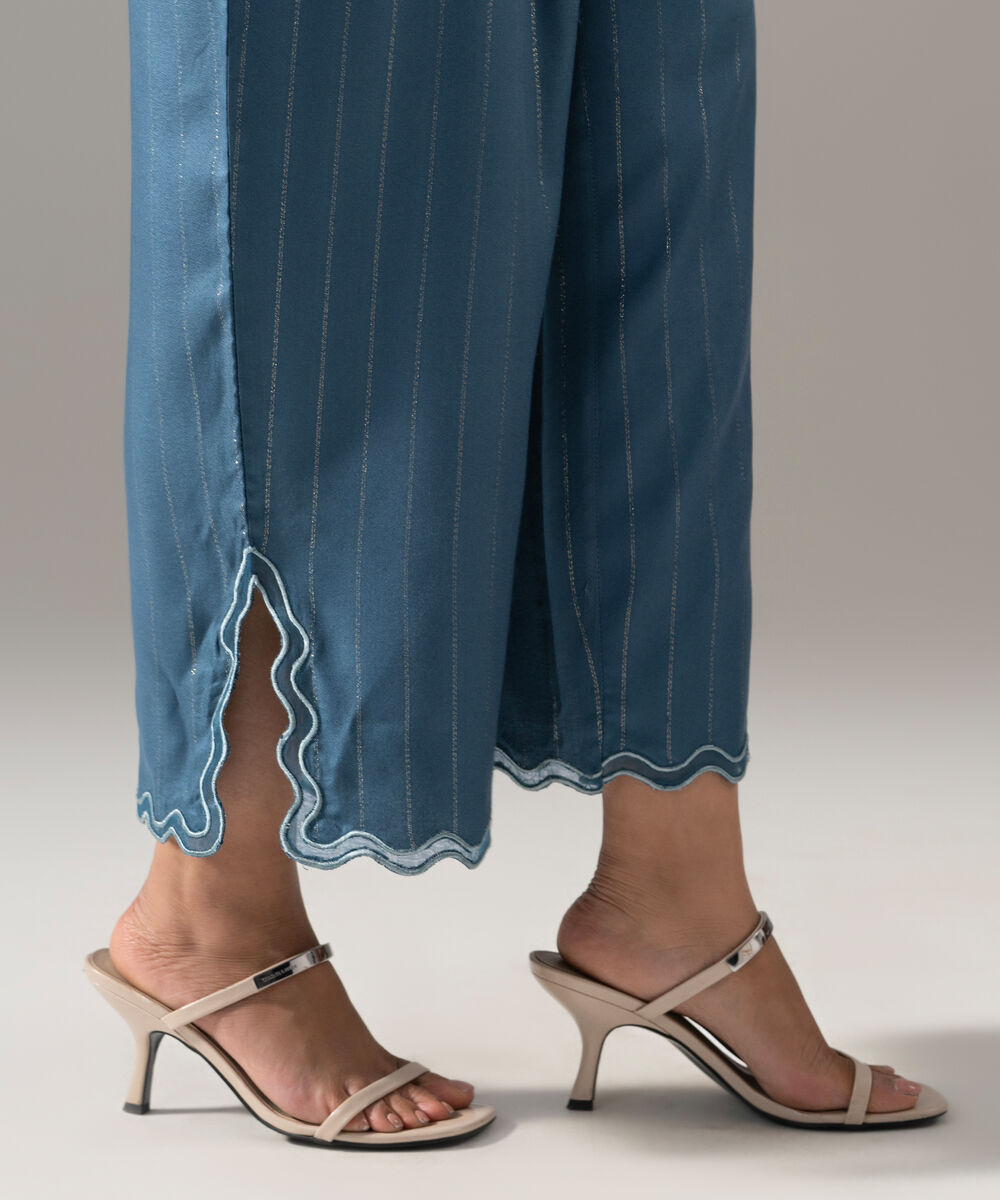 Women's RTW Dobby Crepe Lurix Solid Teal Straight Pants