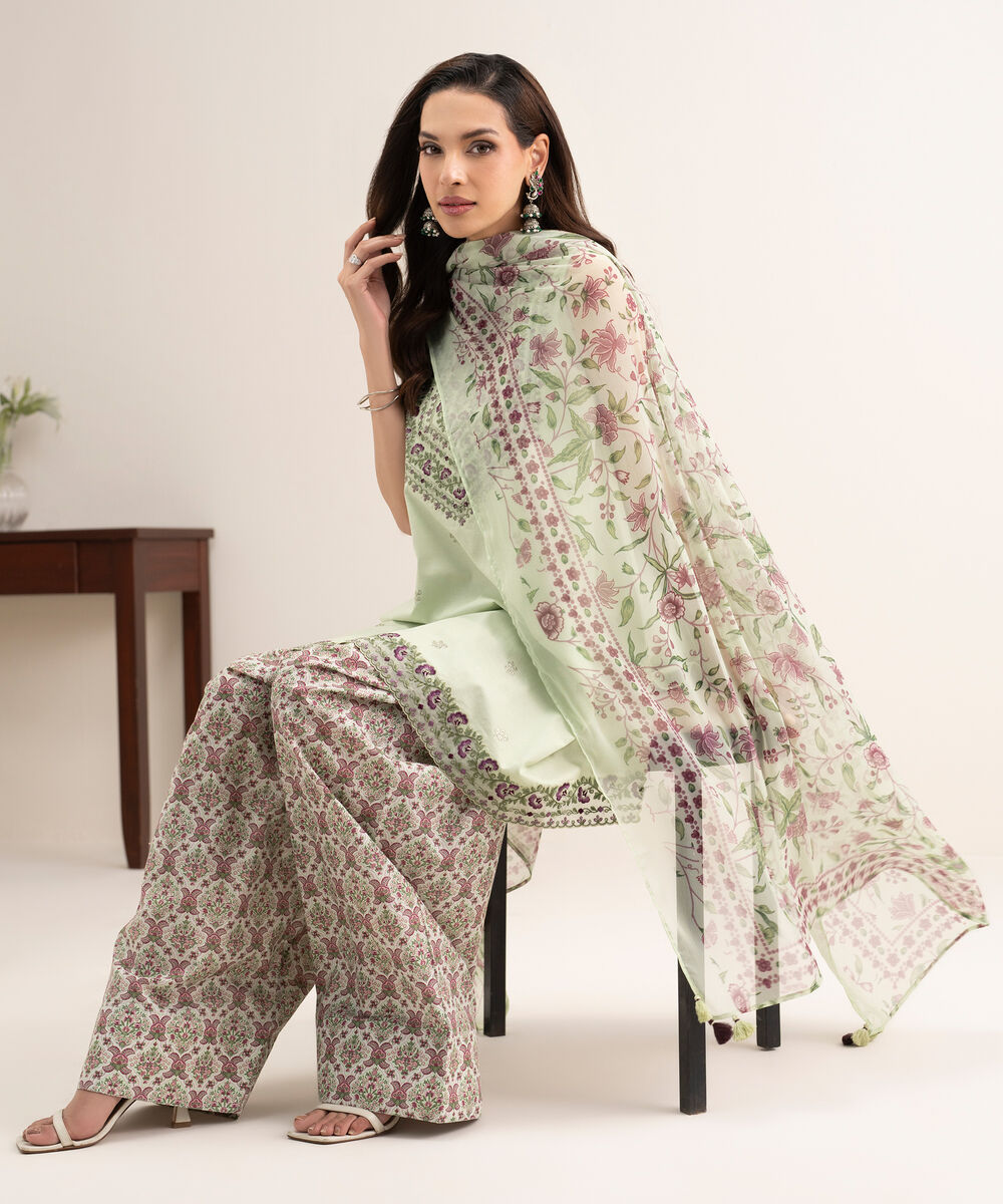 Women's Unstitched Textured Lawn Embroidered Green 3 Piece Suit