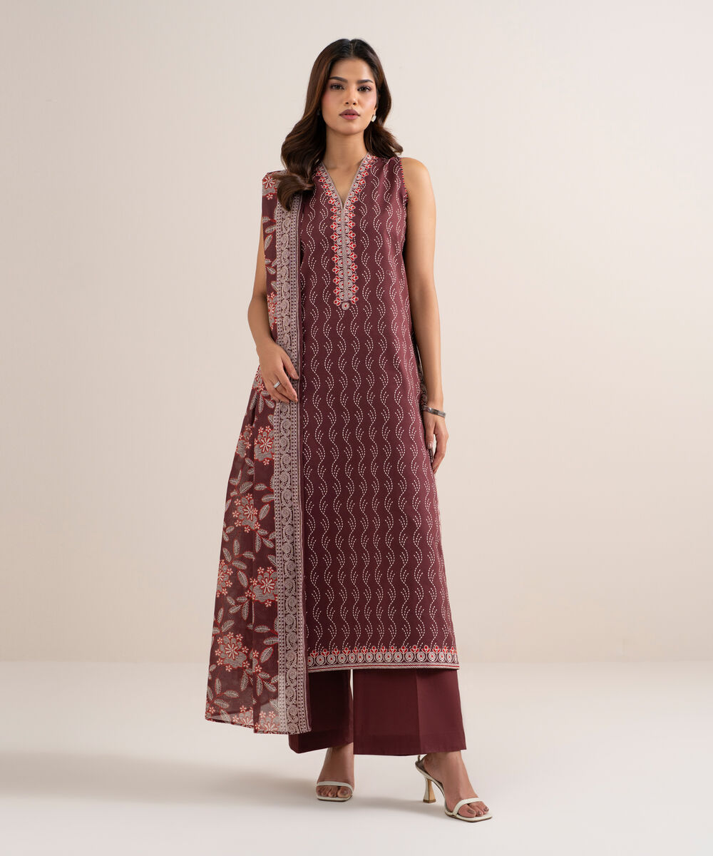Women's Unstitched Lawn Printed Maroon 3 Piece Suit