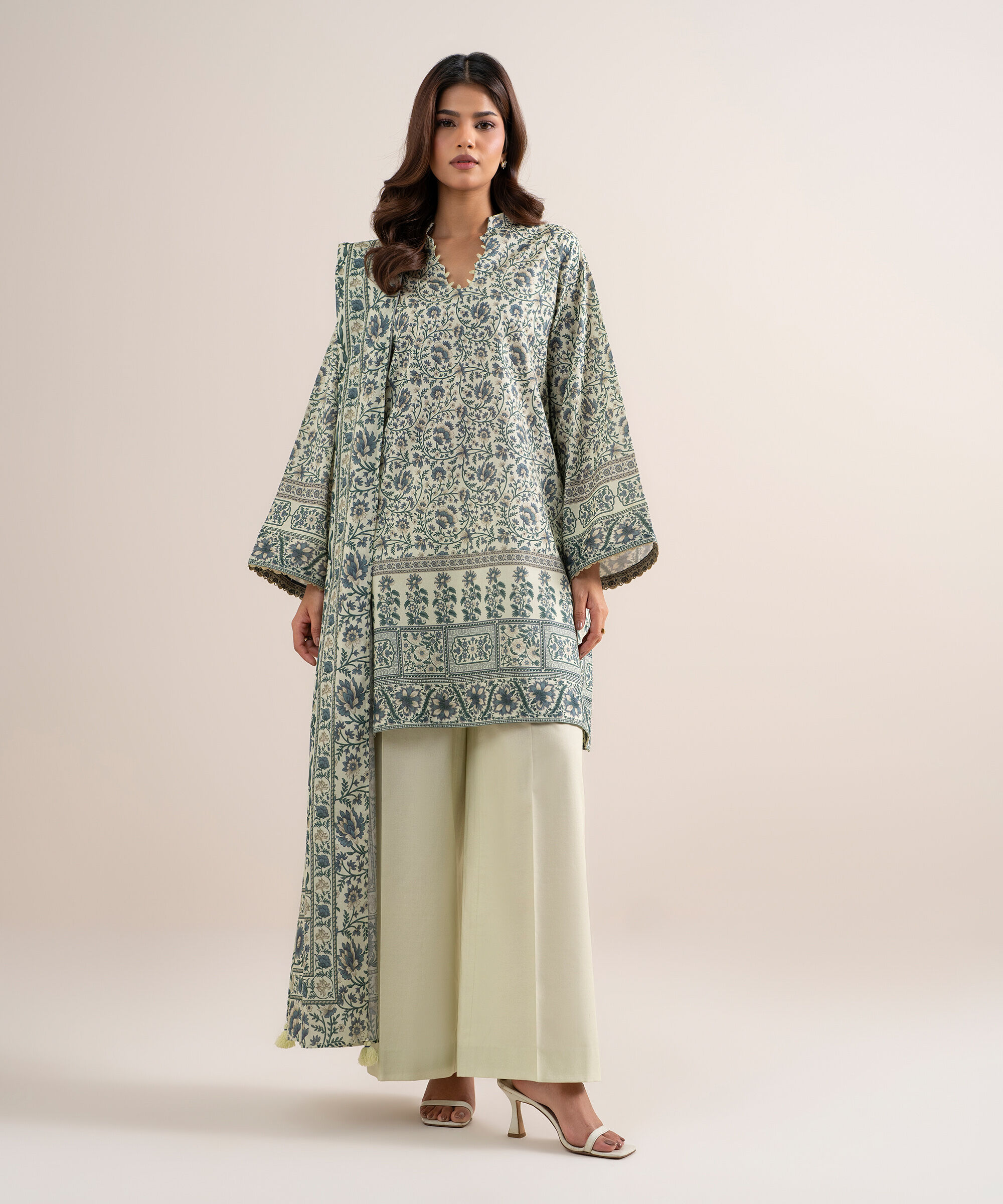 Unstitched 3 PC U3PDDS26V649