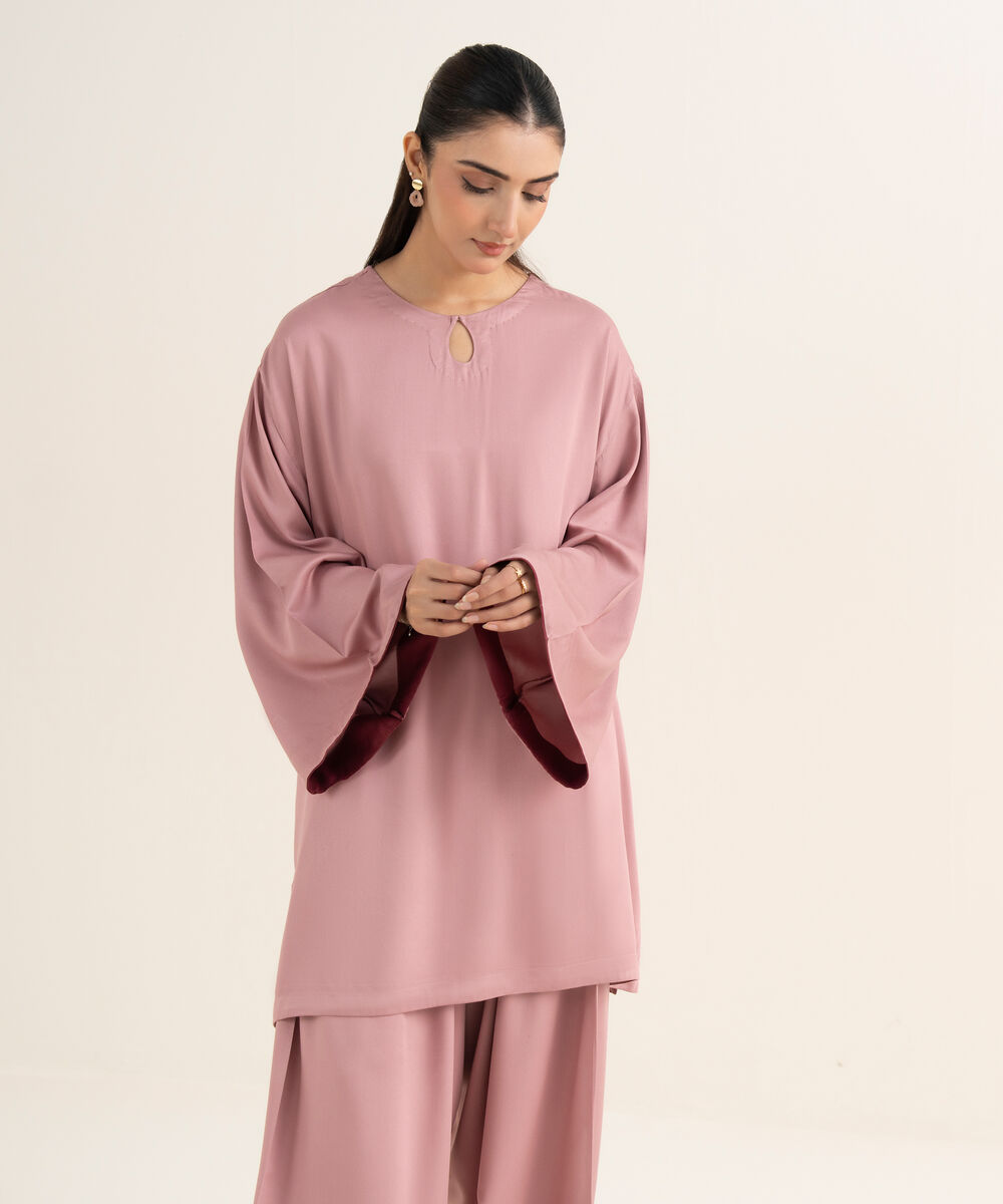 Women's RTW Bedford Solid Pink Straight Shirt