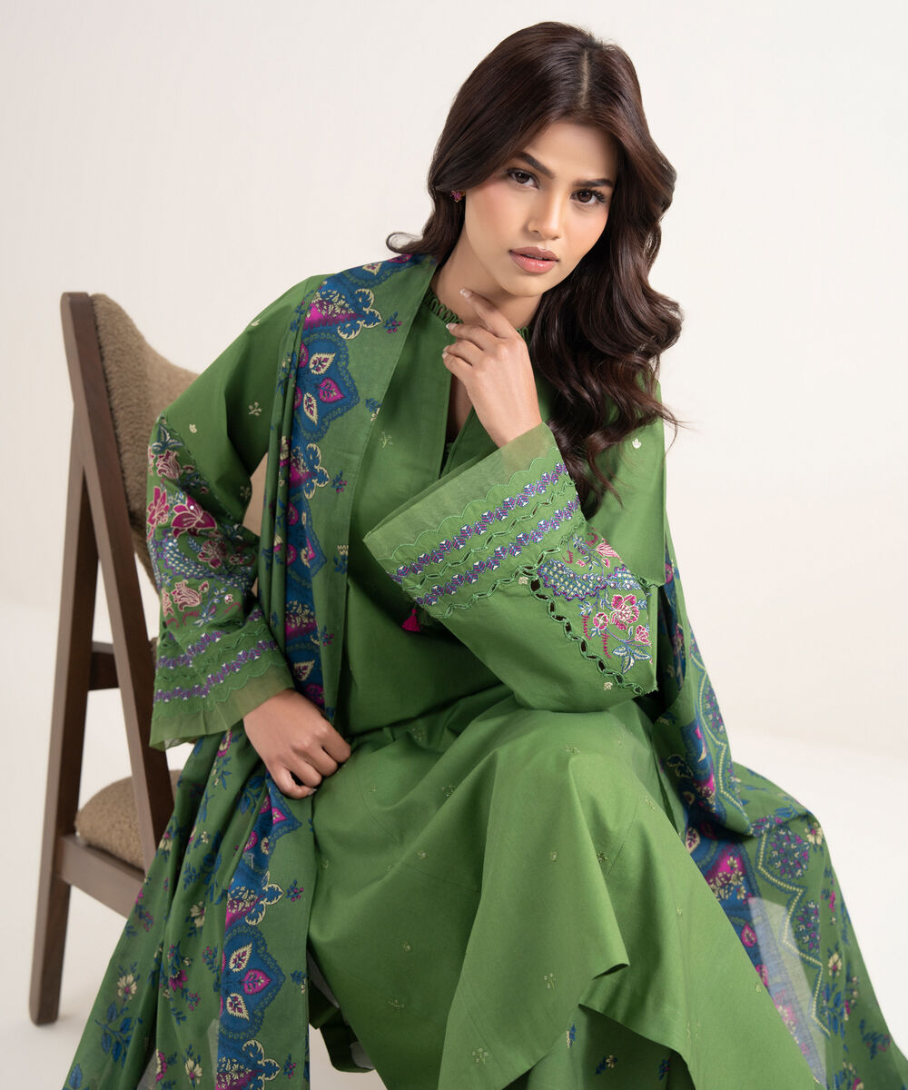 Women's Unstitched Textured Lawn Green Embroidered 3 Piece Suit