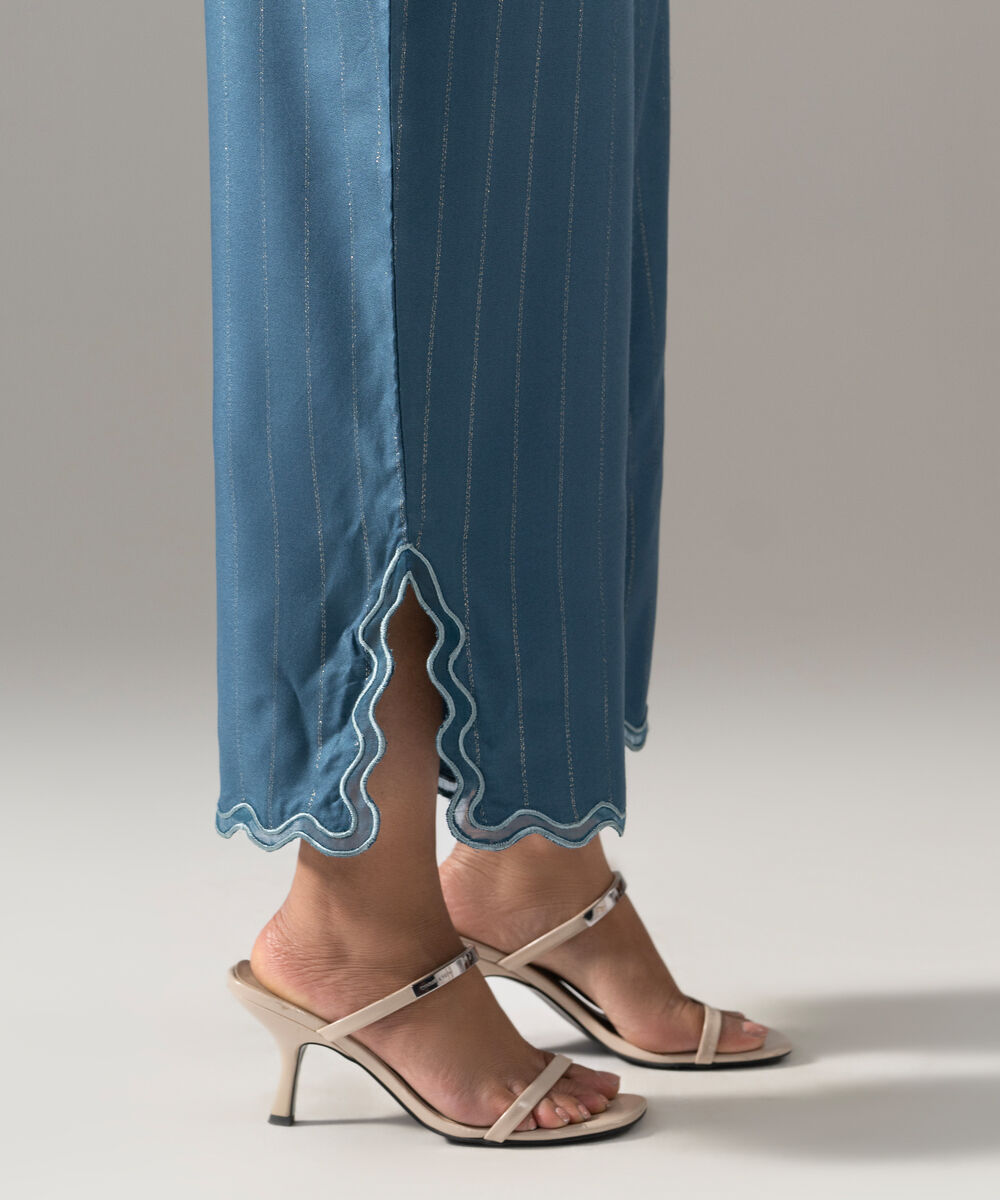 Women's RTW Dobby Crepe Lurix Solid Teal Straight Pants