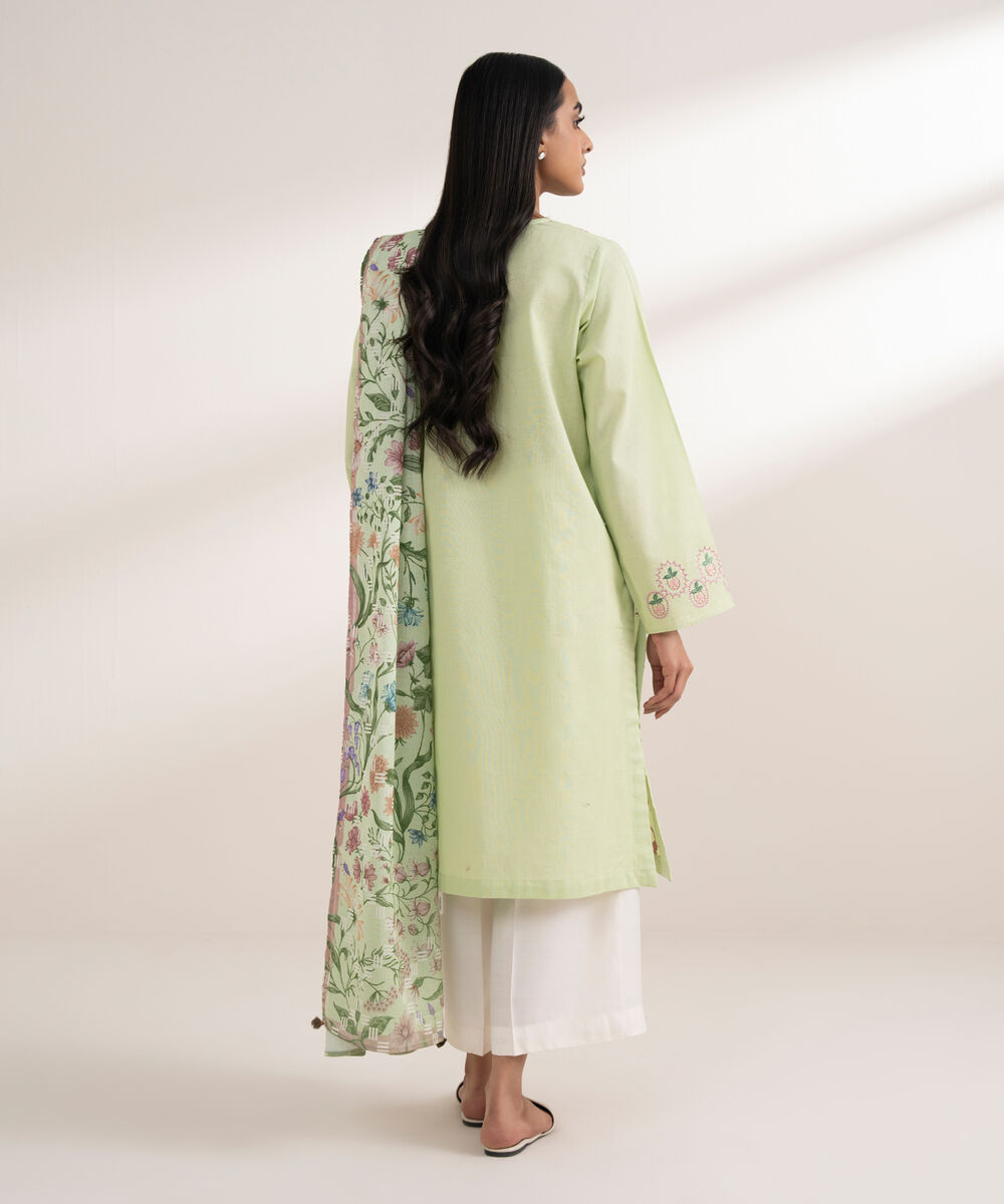 Women's RTW Khaddar Embroidered Green 2 Piece Suit