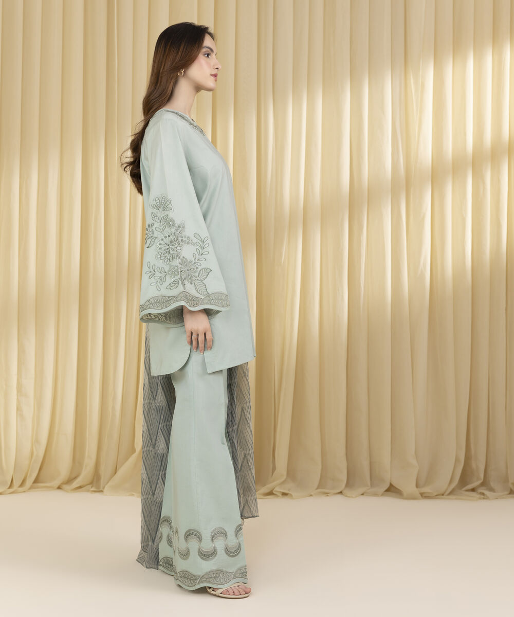 Unstitched Women's Green Dobby 3 Piece Suit