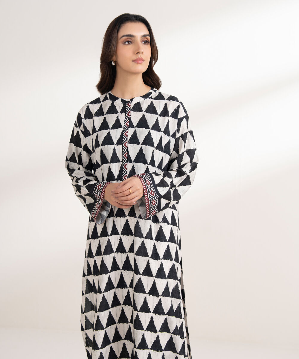 Women's RTW Viscose Linen Printed Straight Black Shirt