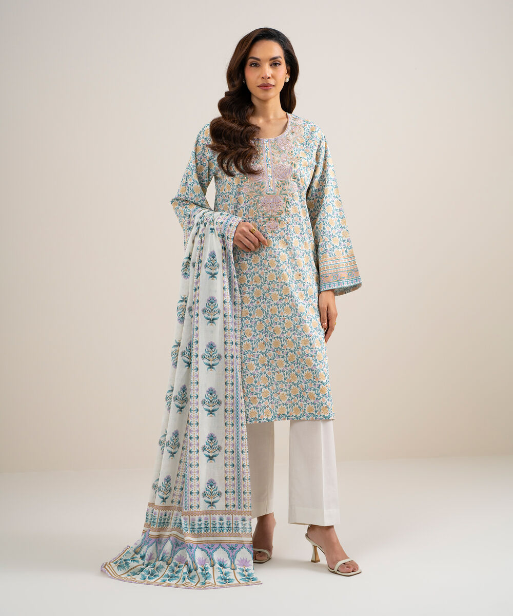 3 Piece - Embroidered Lawn Suit