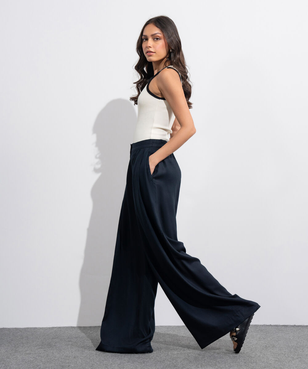 Women's Western Black Linen Blend Pleated Trousers