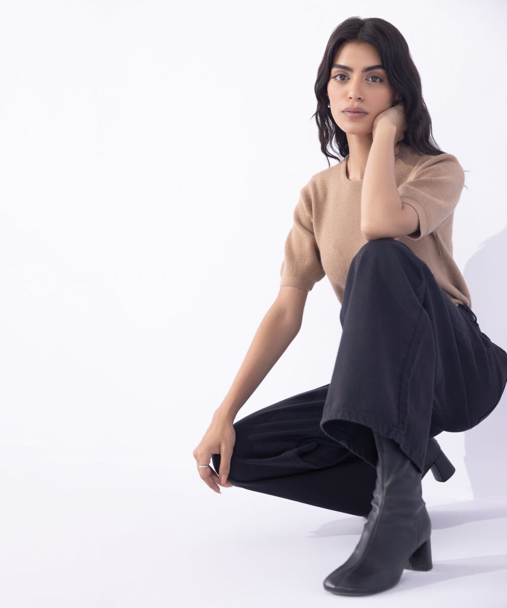 Woman - Black Cropped Wide Leg Fit  Jeans