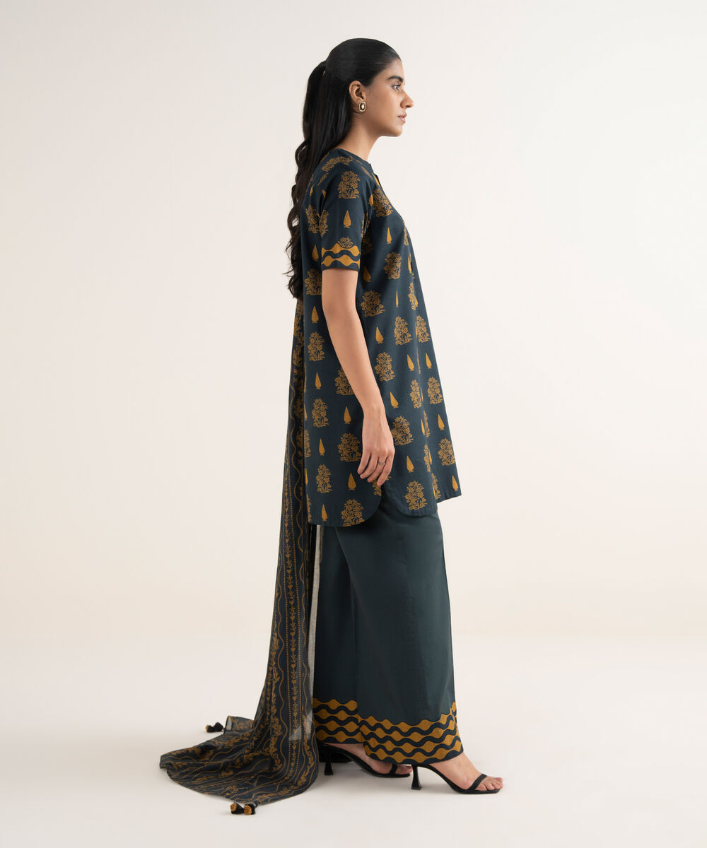 Women's Unstitched Lawn Printed Black 2 Piece Suit