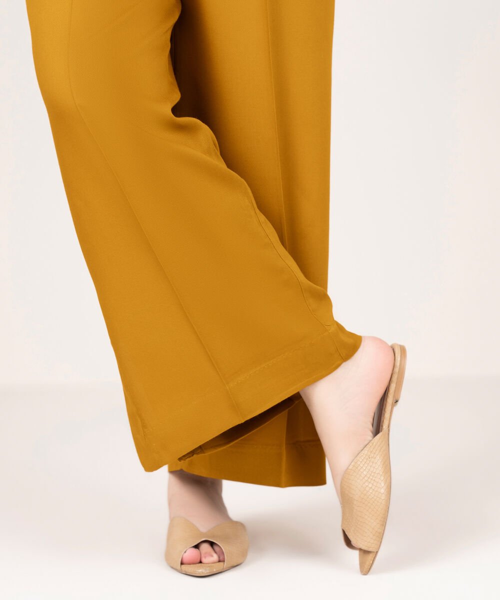 Women's RTW Bedford Solid Mustard Culottes