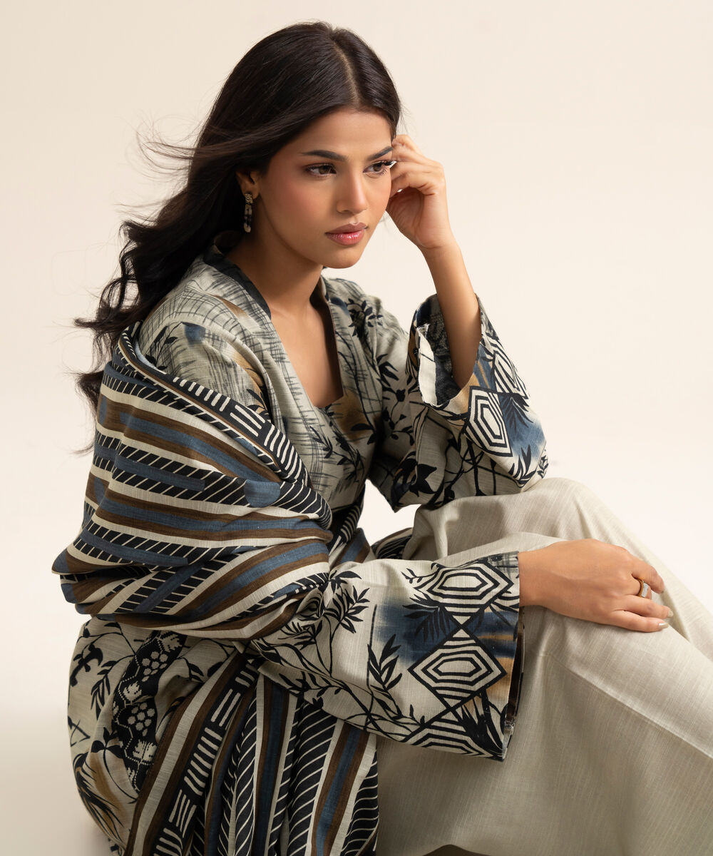 Women's Unstitched Light Khaddar Printed Multi 3 Piece Suit
