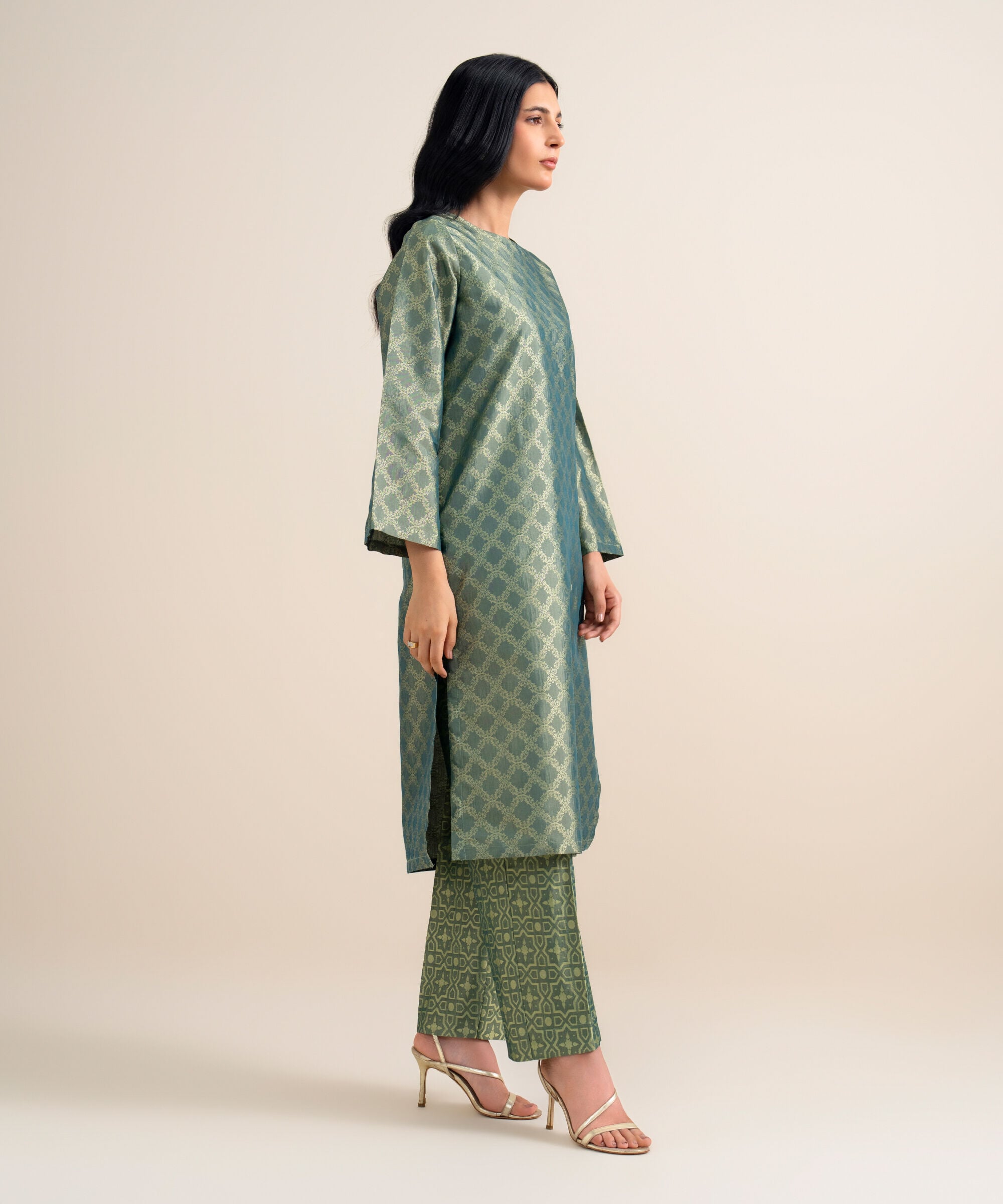 Unstitched 2 Pc Jacquard 01SDY23V01TS