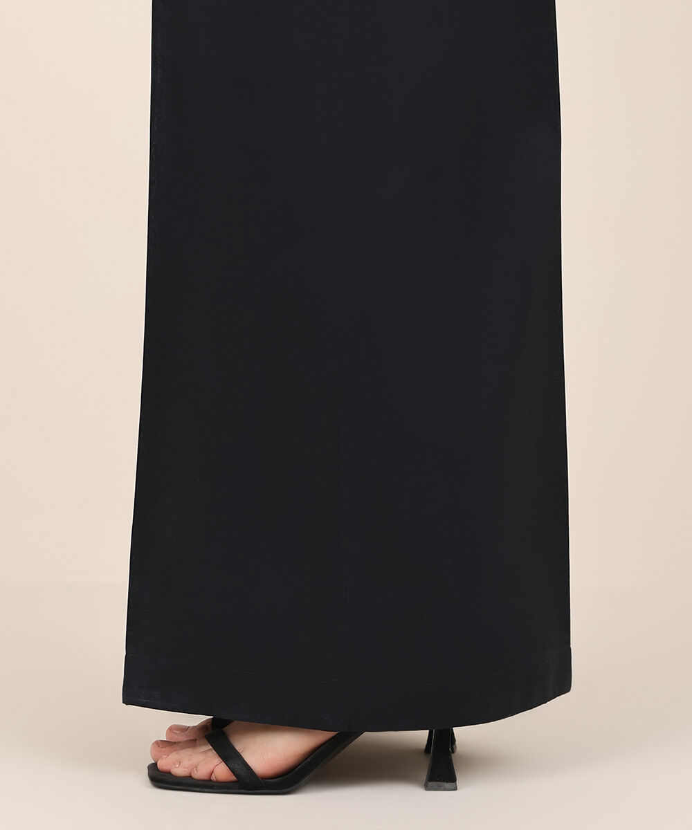 Women's RTW Cambric Black Solid Flared Pants