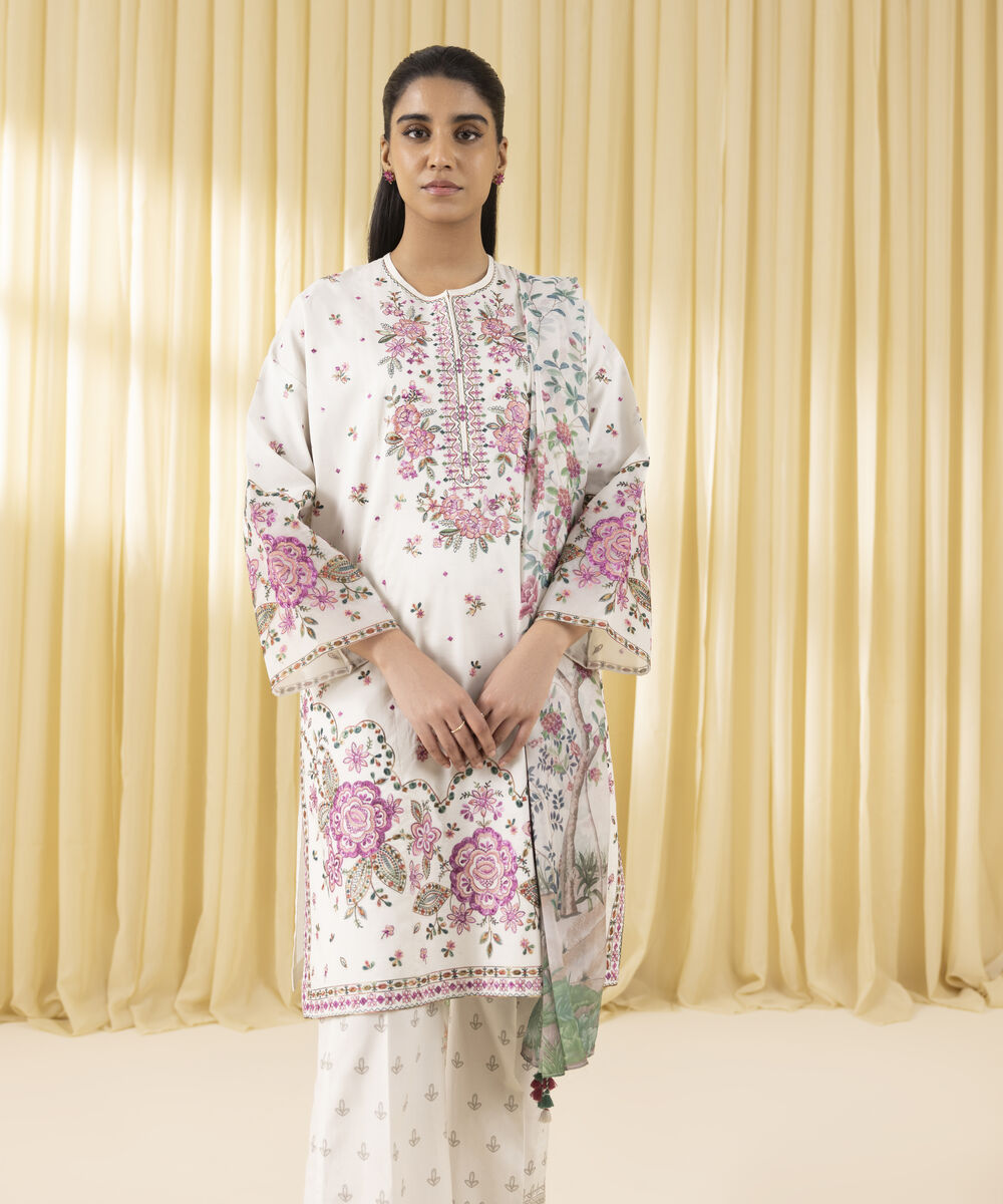 Unstitched Women's Off White Textured Lawn 3 Piece Suit