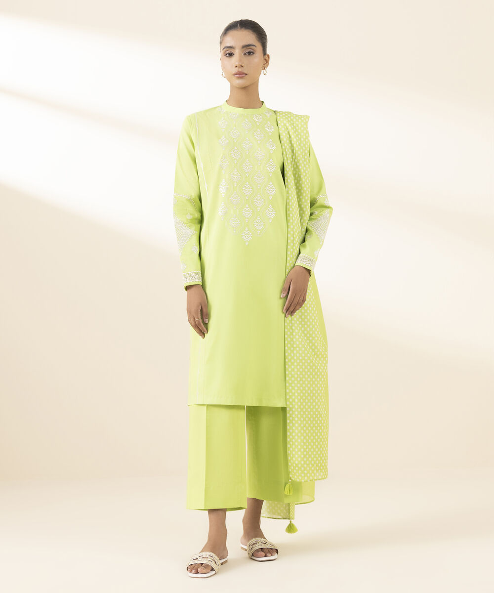 Unstitched Women's Green Textured Lawn 3 Piece Suit