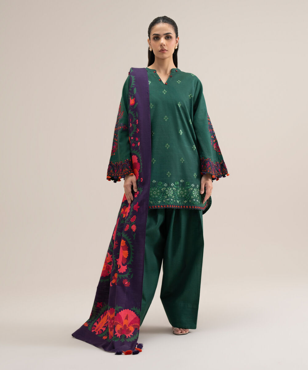 Women's Unstitched Premium Khaddar Embroidered Green 3 Piece Suit