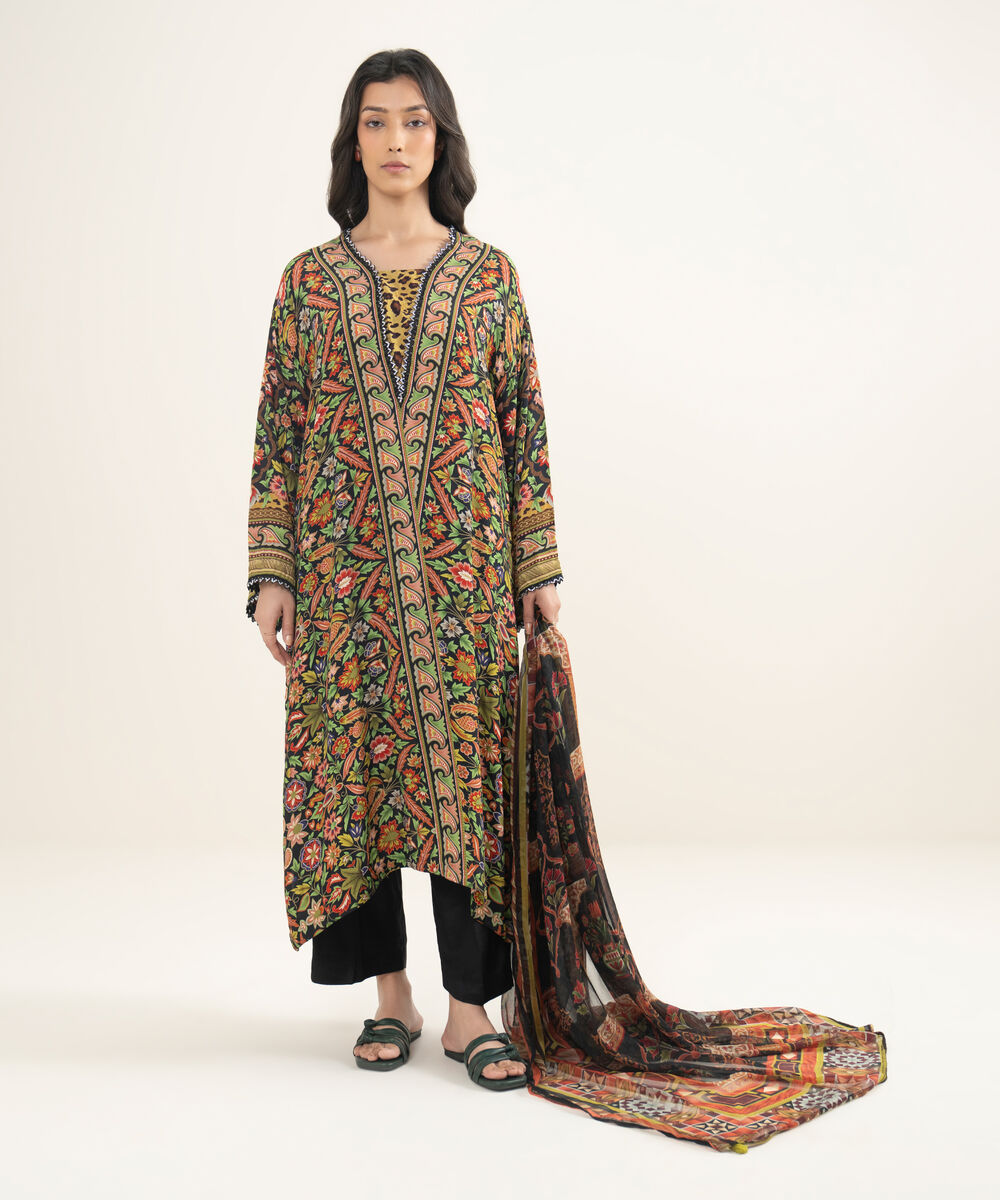 Women's RTW Bemberg Grip Printed Black 3 Piece Suit