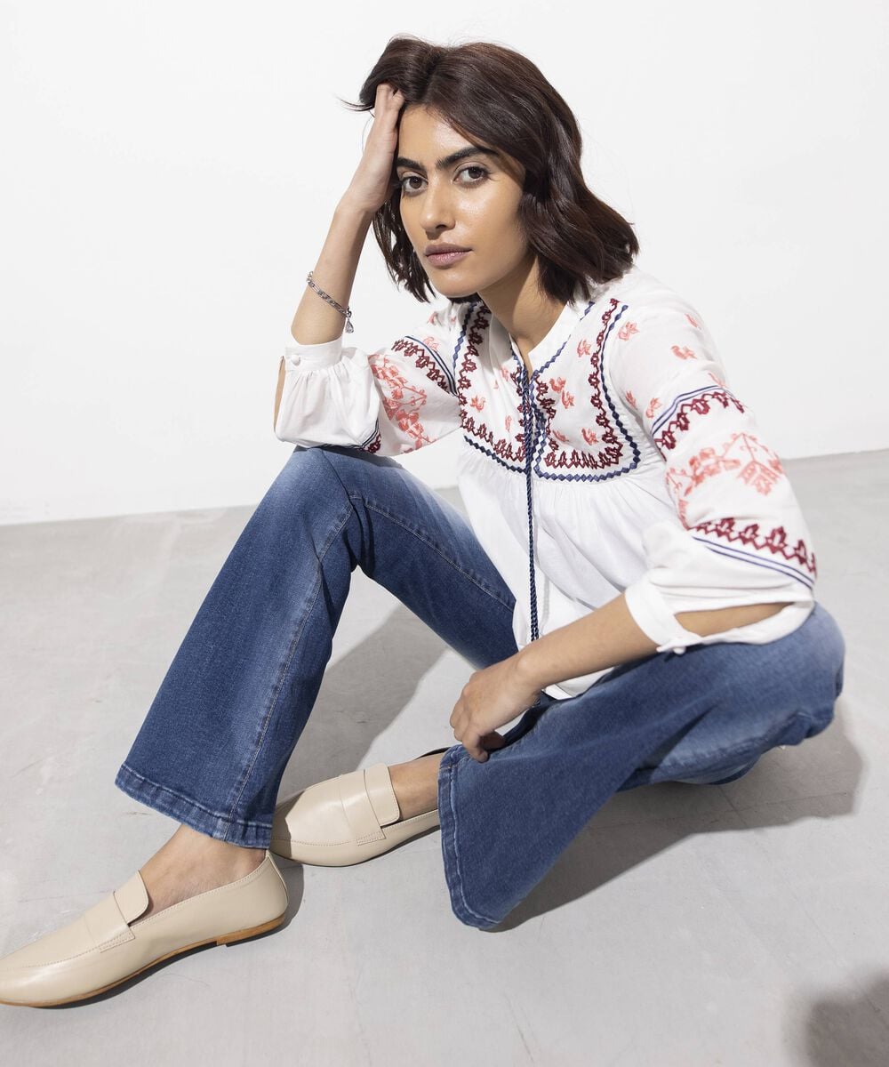 Flared Jeans