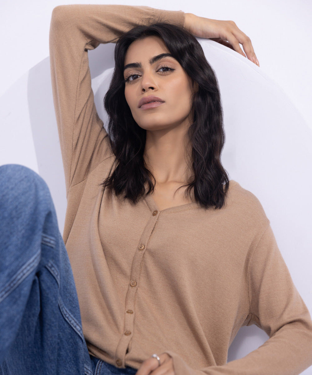 Woman - Beige Light Weight Knit Cardigan