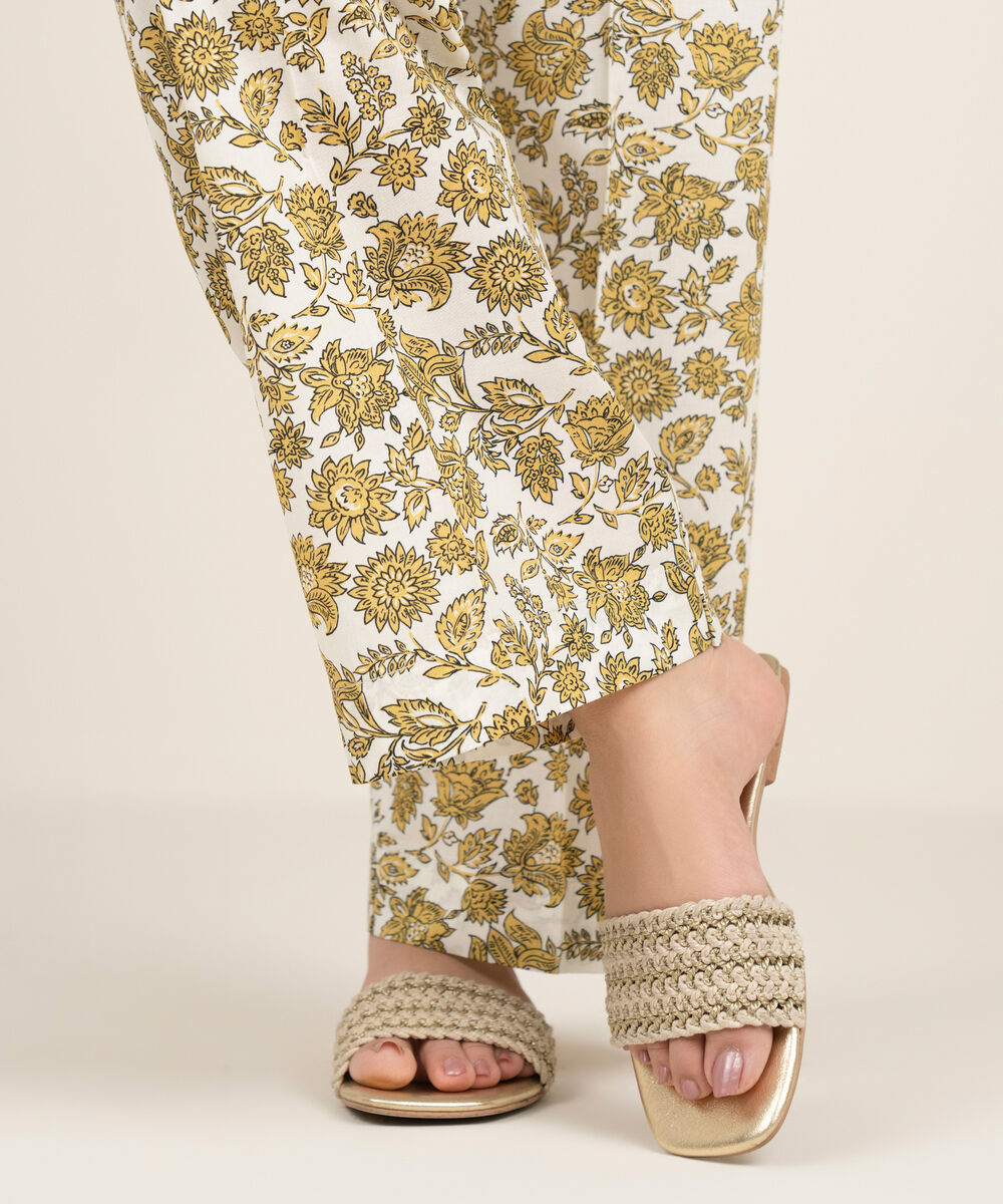 Women's RTW Cambric Printed Multi Straight Pants