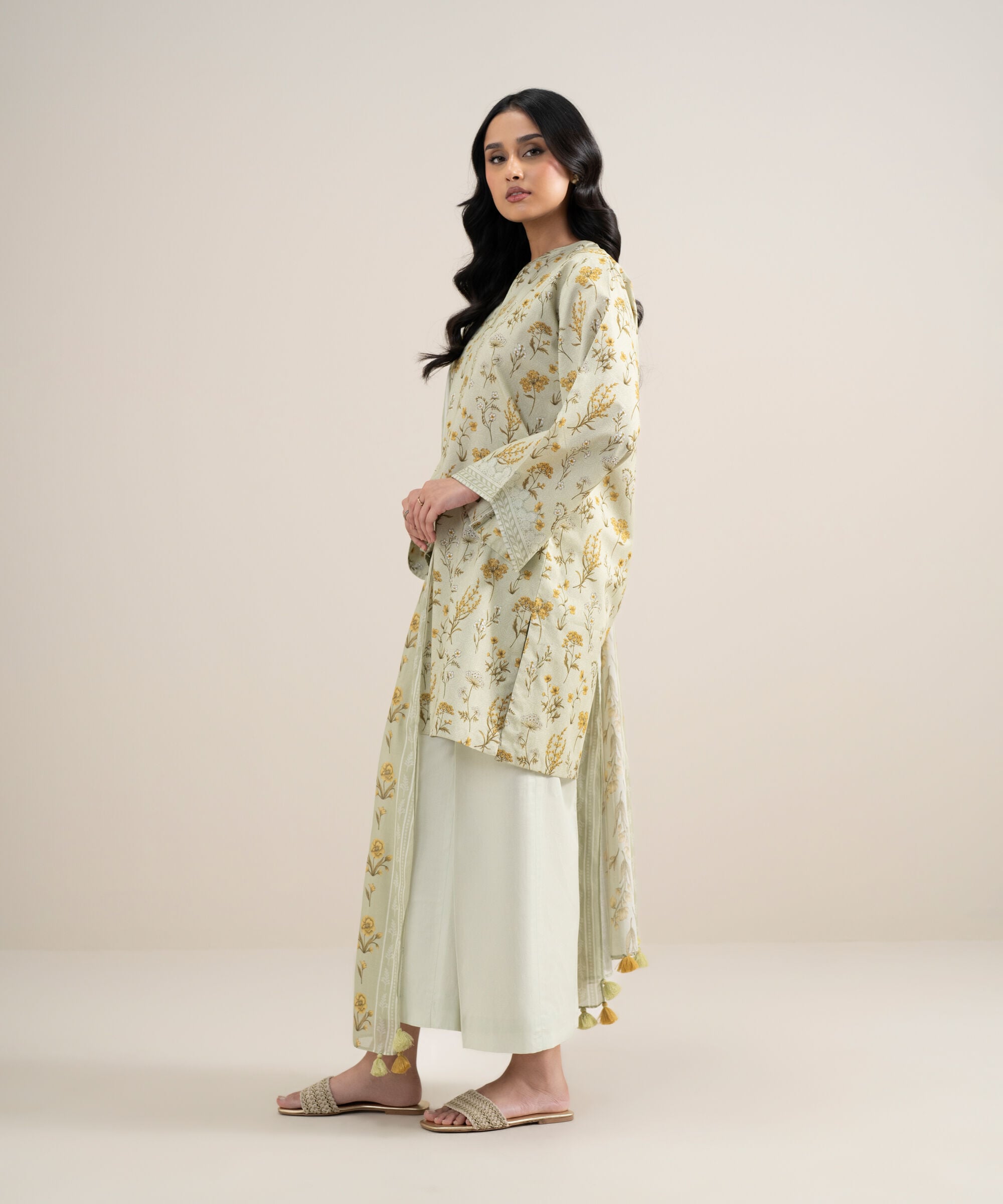 Unstitched 3 PC U3PDDS26V575