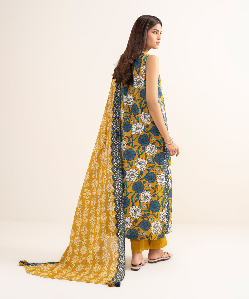 Women's Unstitched Lawn Printed Multi 3 Piece Suit