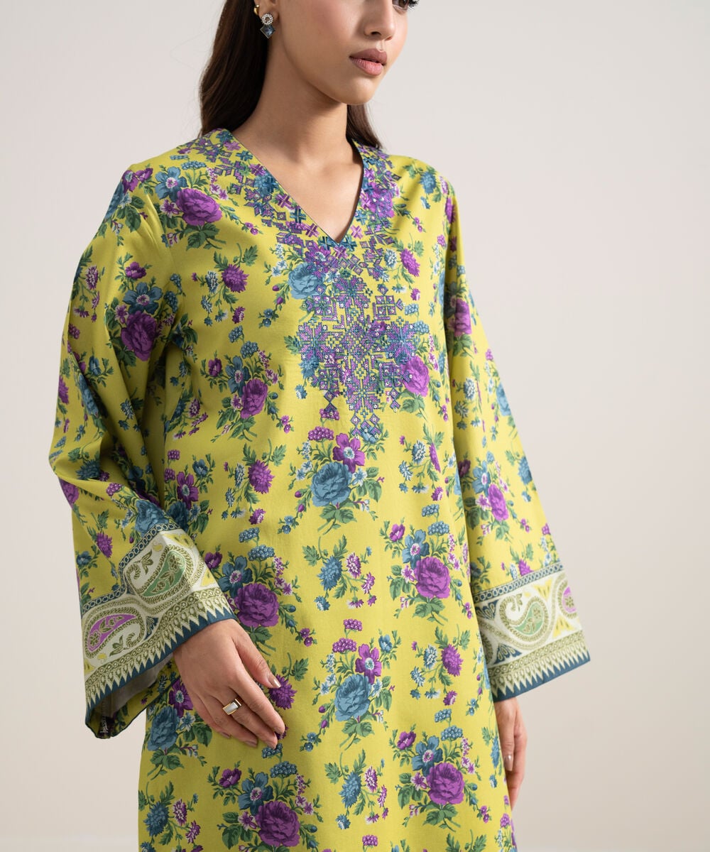 Women's Unstitched Lawn Embroidered Parrot Green 3 Piece Suit