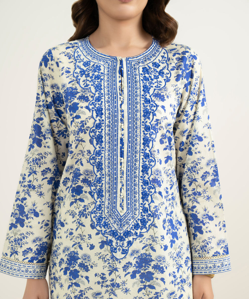 Women's RTW Slub Lawn Embroidered Off White 3 Piece Suit