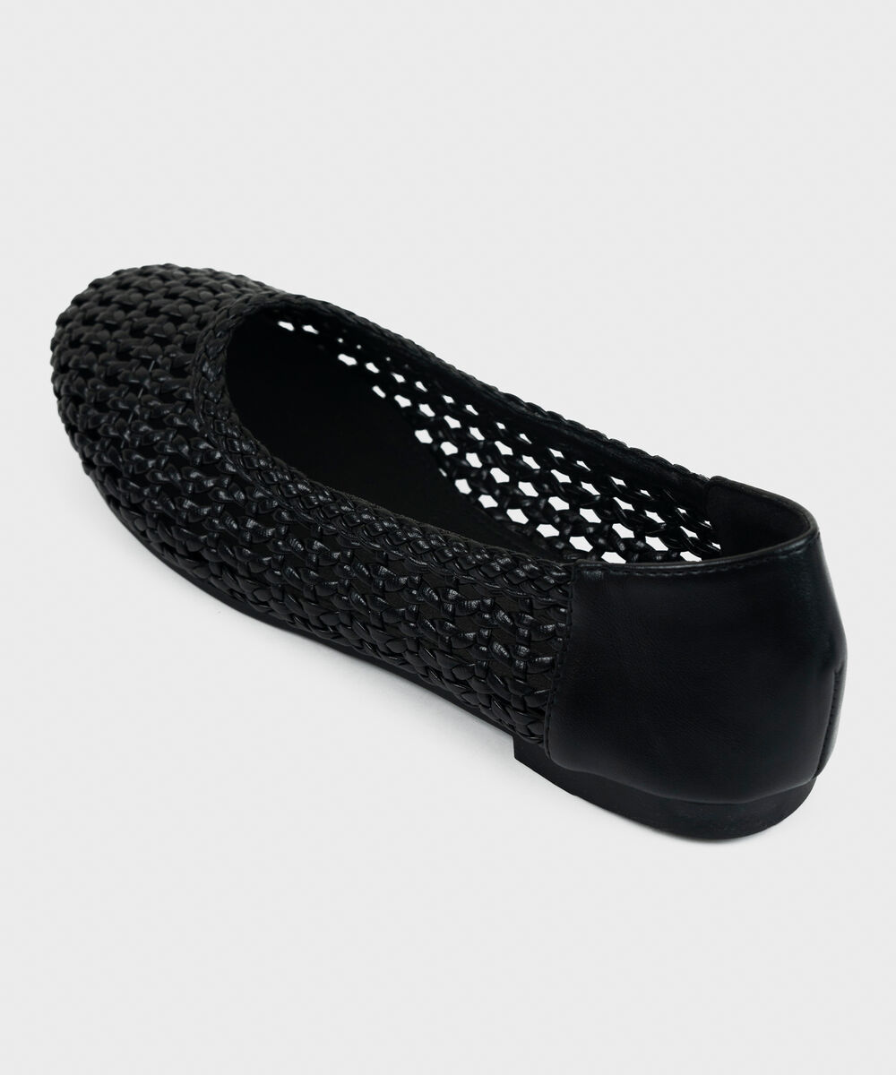 Women's Black Pumps