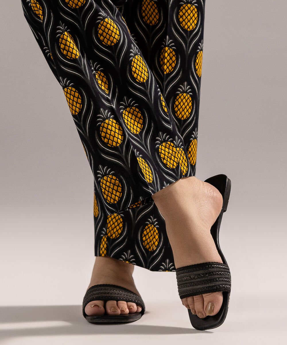 Women's RTW Cambric Printed Black Straight Pants