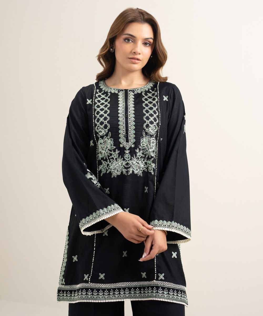 Women's RTW Dobby Embroidered Black A-Line Shirt