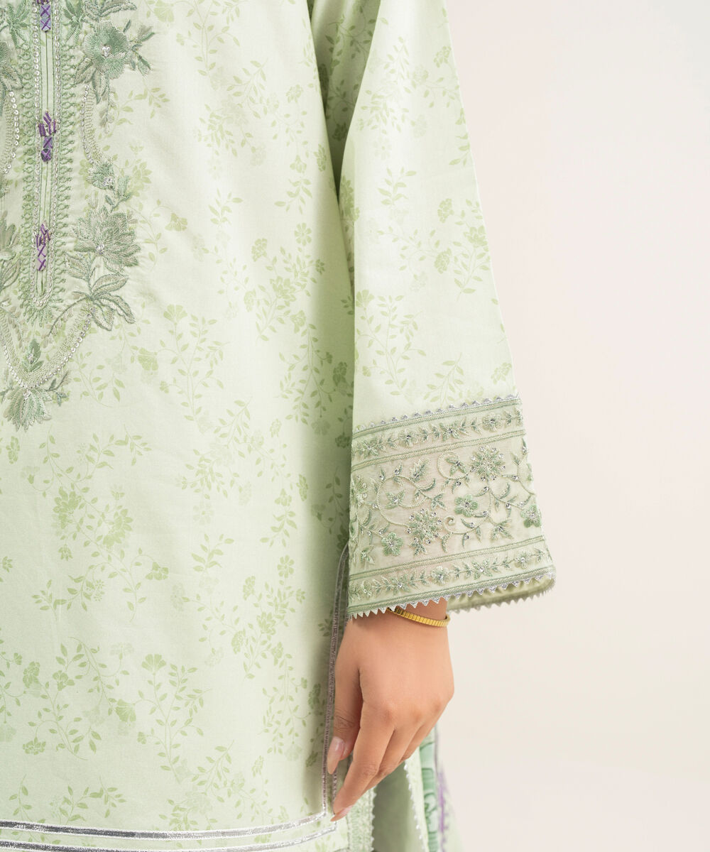 Women's Unstitched Lawn Green Embroidered 3 Piece Suit