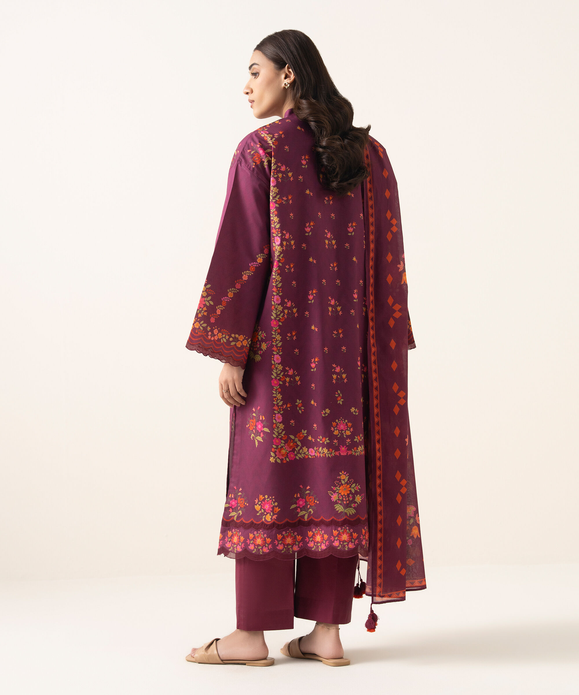 Unstitched 3 Pc Lawn DYS26V1125TS