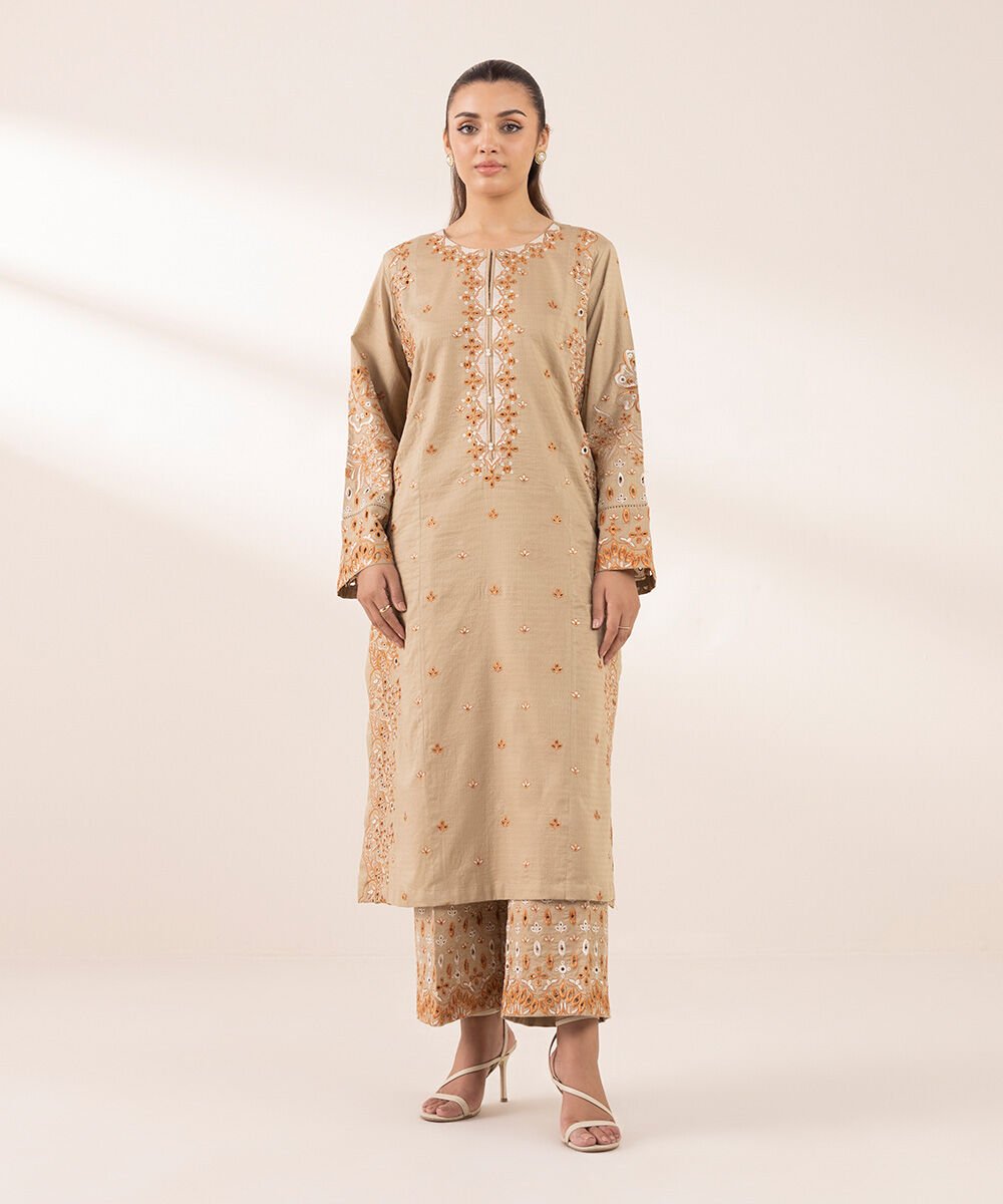 Women's RTW Dobby Brown Embroidered A-Line Shirt