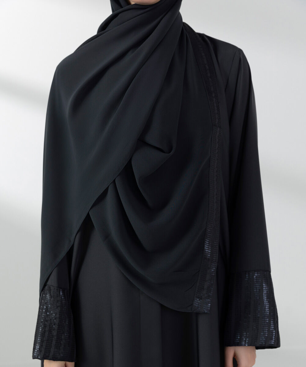 Woman - Grey Button Through Abaya