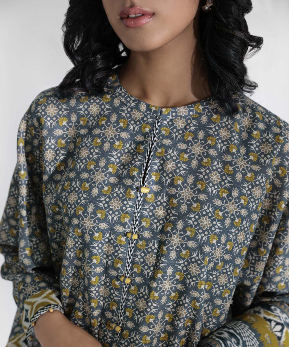 Womens Unstitched Daily Green Three Piece