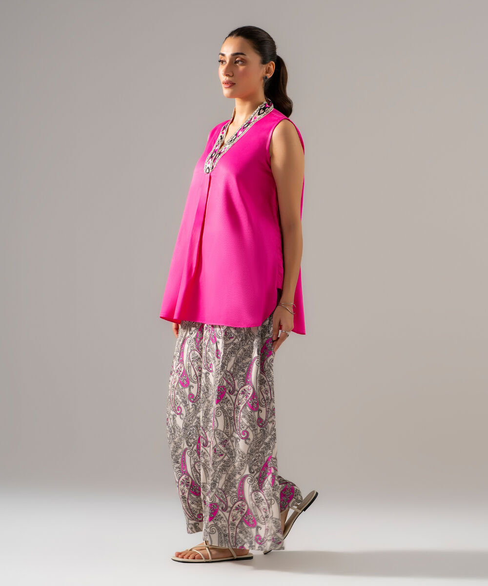 Women's RTW Bedford Solid Pink Straight Shirt