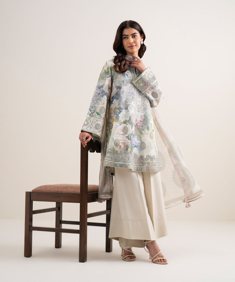 Women's Unstitched Lawn Embroidered Multi 3 Piece Suit